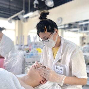伊美 美容醫學美容師 檢定保證班